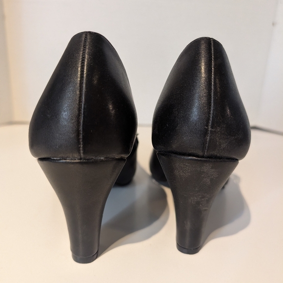Journee Collection Black Mary Jane Heels Sz.8 "WINDY" - Picture 13 of 13
